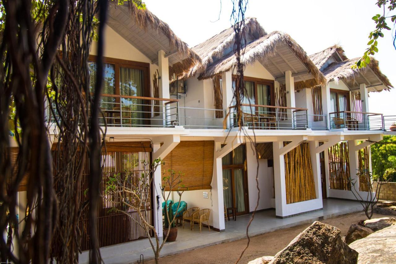 Oruwa Boutique Villas Arugam Bay Exterior photo